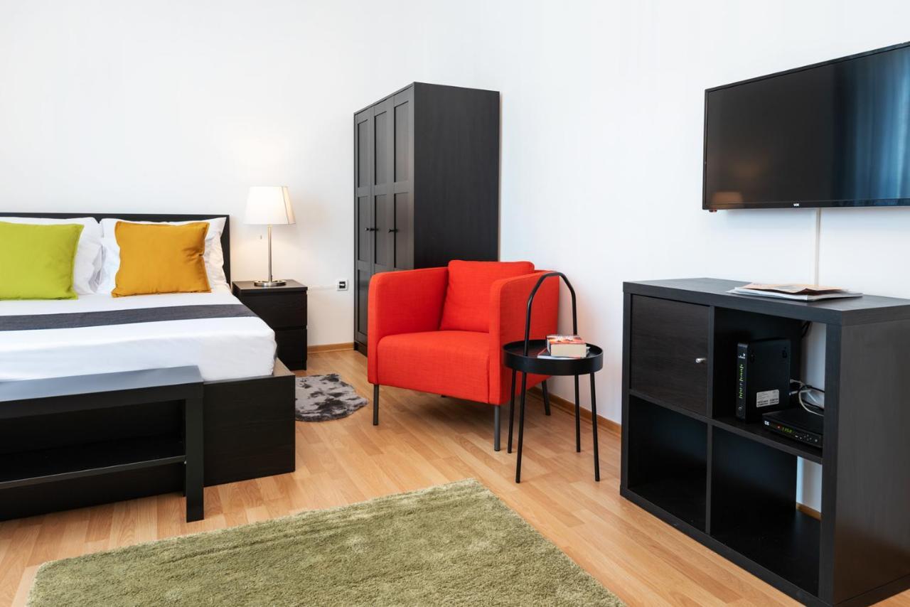 Studio Apartment Financial Park Belgrade Exterior photo